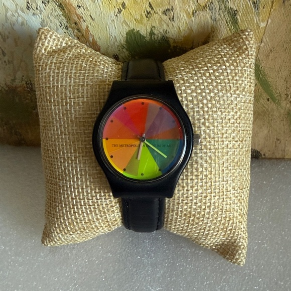 Vintage MMA Metropolitan Museum of Art Color Wheel Watch Unisex Needs battery - Picture 3 of 6